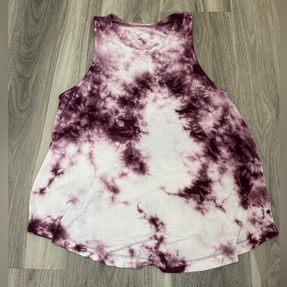 Women’s AE Sleeveless Shirt